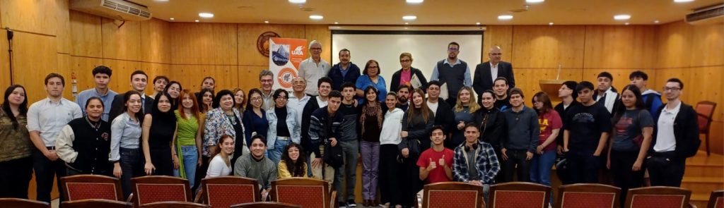 Excelente participación de Docentes, alumnos y alumnas de la UAA, socios y socias de la SCP. ¡Gracias!